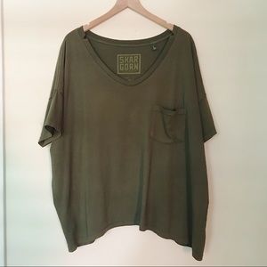 Skargorn Oversized Pocket Tee - Size L